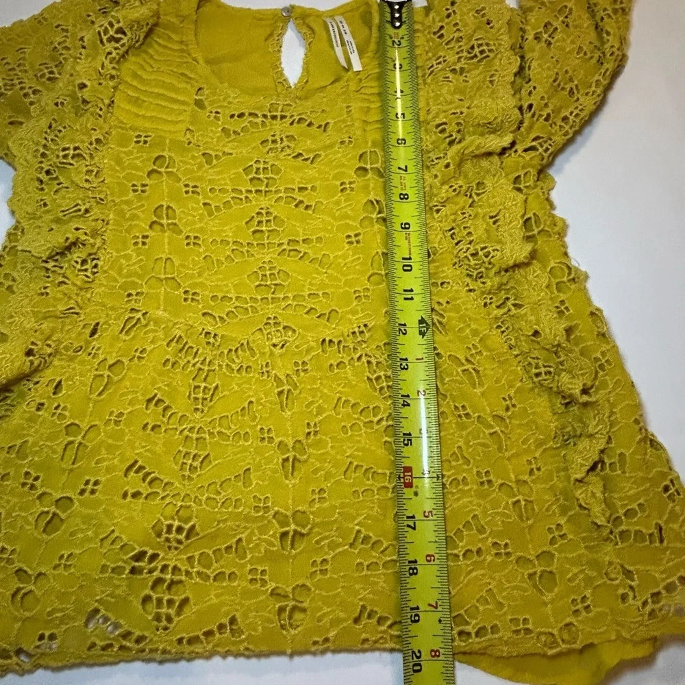 Anthropologie clementine Ruffled eyelet Blouse in vibrant mustard yellow size 4